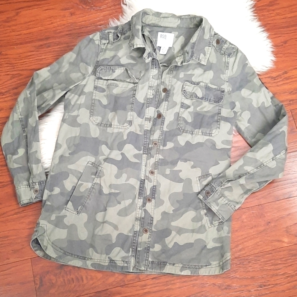 RSQ Camo Longsleeve Buttoned Shacket